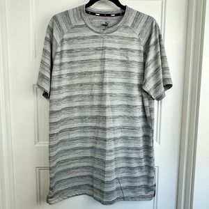 Puma Striped Training T-Shirt Athletic Gym Activewear Top Gray Men's L‎